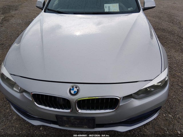 Продаж на аукціоні авто 2017 Bmw 330i Xdrive, vin: WBA8D9G33HNU63130, номер лоту: 45940681