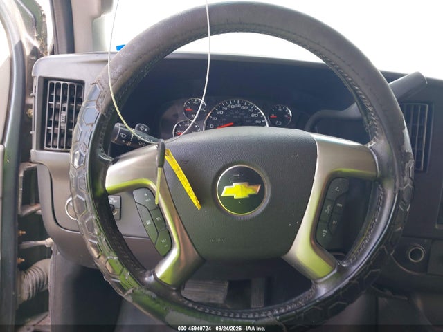 Aukcja sprzedaży 2017 Chevrolet Express 2500 Work Van, vin: 1GCWGBFF3H1345946, numer aukcji: 45940724