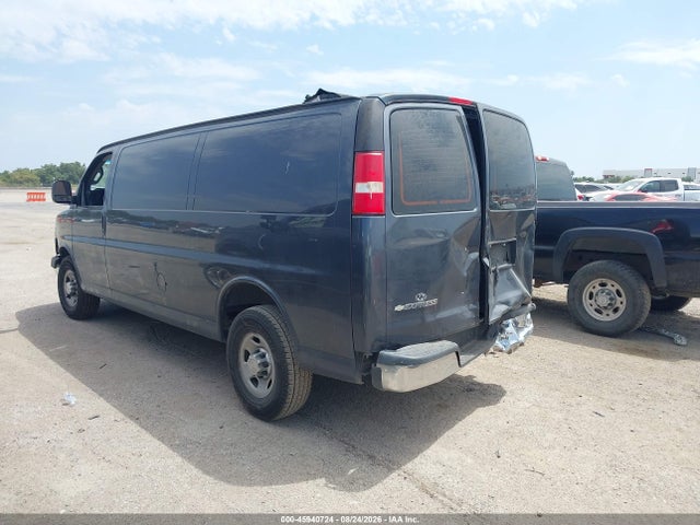 Aukcja sprzedaży 2017 Chevrolet Express 2500 Work Van, vin: 1GCWGBFF3H1345946, numer aukcji: 45940724