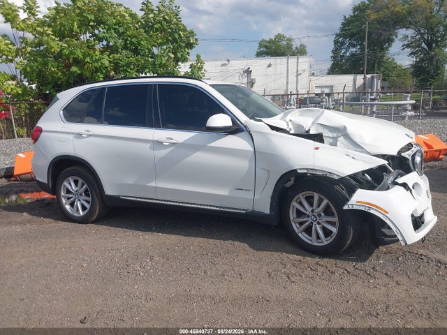 Продажа на аукционе авто 2015 Bmw X5 Xdrive35i, vin: 5UXKR0C57F0K58173, номер лота: 45940737