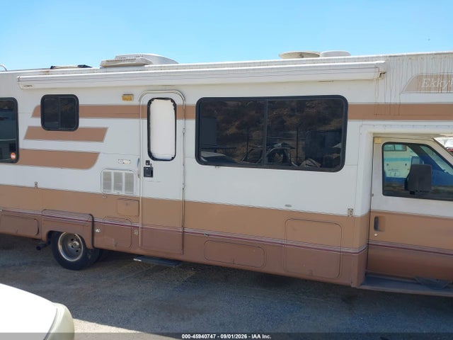 Aukcja sprzedaży 2000 Ford E-450 Cutaway Standard, vin: 1FDXE45SXYHA12439, numer aukcji: 45940747
