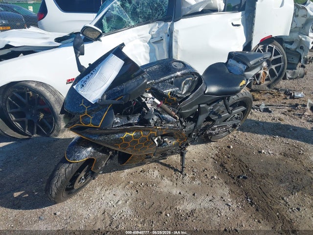 Yamaha Yzfr7 2022 JYARM38E8NA001665 Image 2