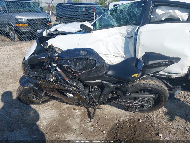 Yamaha Yzfr7 2022 JYARM38E8NA001665 Image 13