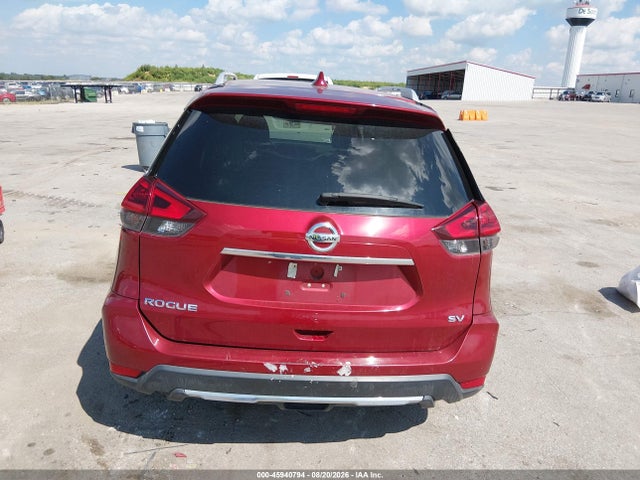 2018 Nissan Rogue Sv მანქანა იყიდება აუქციონზე, vin: 5N1AT2MT1JC724979, აუქციონის ნომერი: 45940794