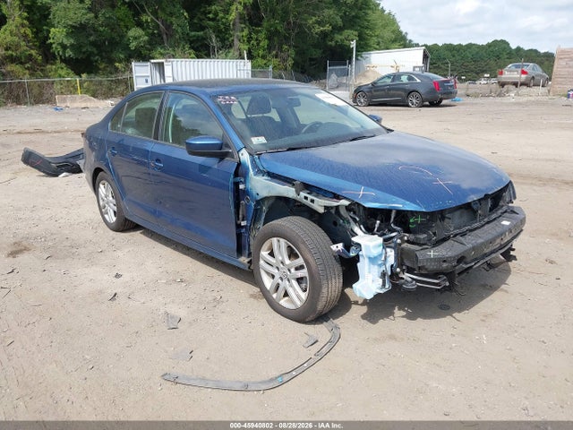 Продажа на аукционе авто 2018 Volkswagen Jetta 1.4t S, vin: 3VW2B7AJ2JM226040, номер лота: 45940802