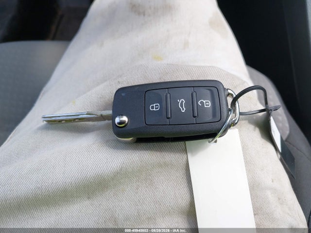 Продажа на аукционе авто 2018 Volkswagen Jetta 1.4t S, vin: 3VW2B7AJ2JM226040, номер лота: 45940802