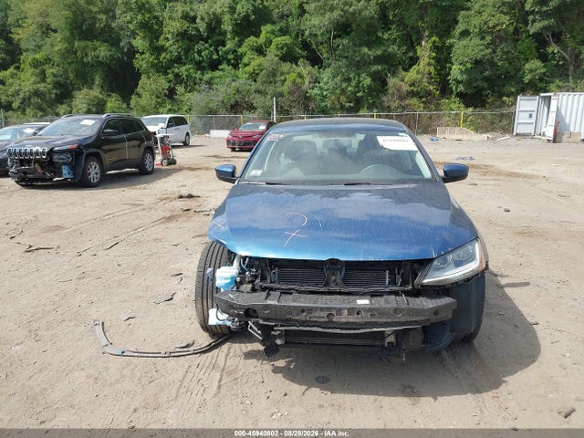 Продажа на аукционе авто 2018 Volkswagen Jetta 1.4t S, vin: 3VW2B7AJ2JM226040, номер лота: 45940802