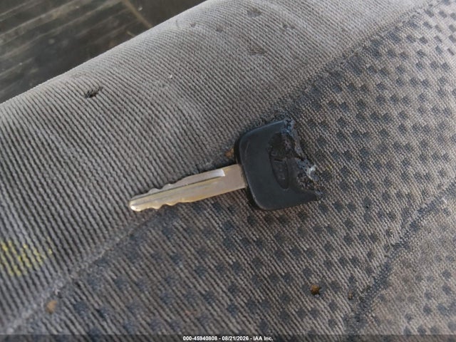 Продаж на аукціоні авто 2000 Ford F-150 Lariat/work Series/xl/xlt, vin: 1FTRX18L1YNB79106, номер лоту: 45940808