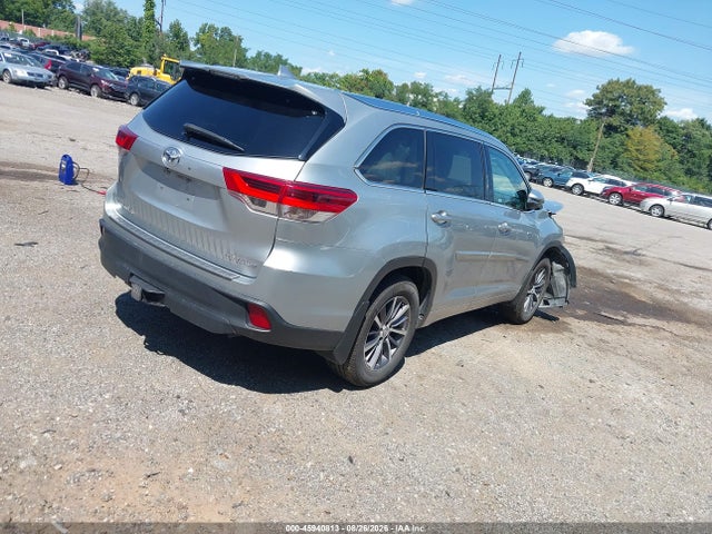 Toyota Highlander Xle 2018 5TDJZRFH6JS819394 Image 4