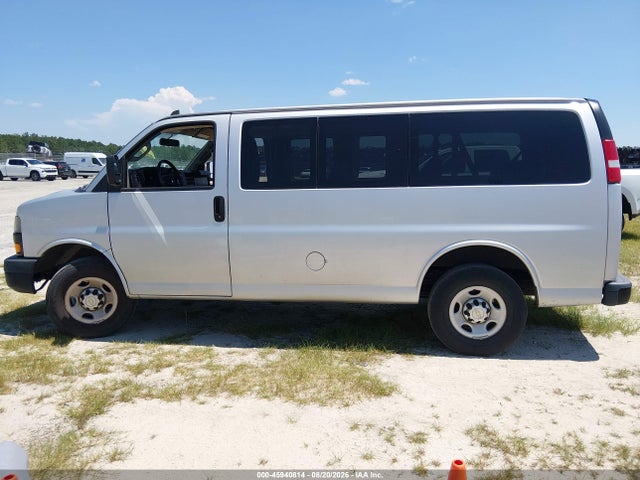 45940814 :رقم المزاد ، 1GAWGEFP7L1253248 vin ، 2020 Chevrolet Express Passenger Rwd 2500 Regular Wheelbase Ls مزاد بيع