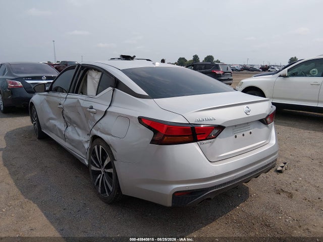 Продажа на аукционе авто 2022 Nissan Altima Sr Fwd, vin: 1N4BL4CV4NN315611, номер лота: 45940815