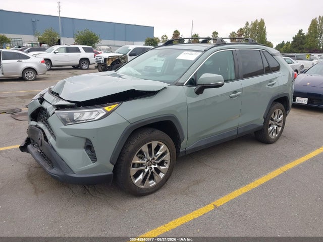 Toyota Rav4 Xle Premium 2021 2T3A1RFV2MW203983 Image 2