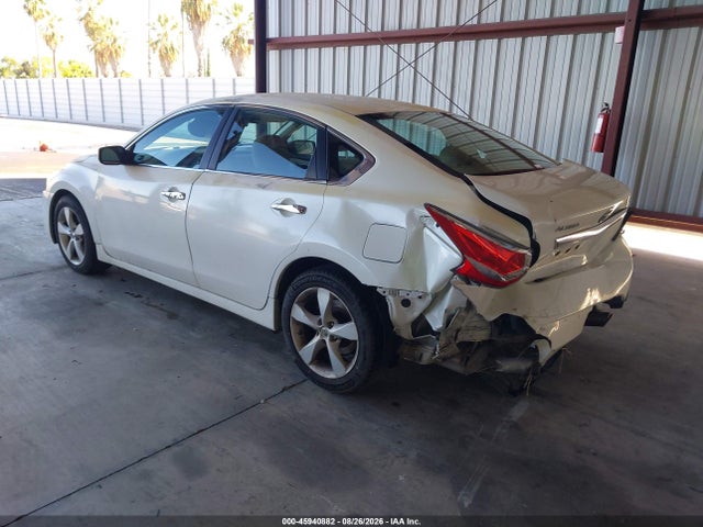 45940882 :رقم المزاد ، 1N4AL3AP8FN302548 vin ، 2015 Nissan Altima 2.5/2.5 S/2.5 Sl/2.5 Sv مزاد بيع