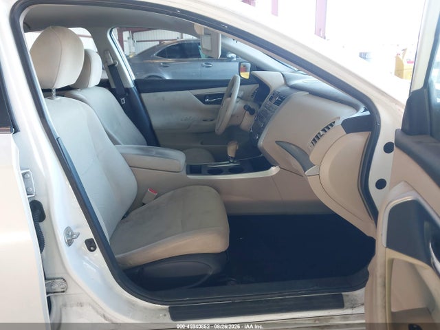 45940882 :رقم المزاد ، 1N4AL3AP8FN302548 vin ، 2015 Nissan Altima 2.5/2.5 S/2.5 Sl/2.5 Sv مزاد بيع