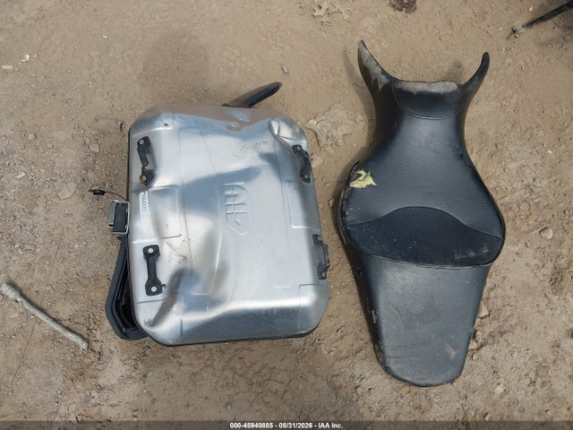 JYARN33E2GA010076 Yamaha FZ09