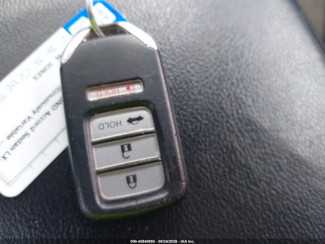 45940895 :رقم المزاد ، 1HGCV1F17JA022790 vin ، 2018 Honda Accord Lx مزاد بيع