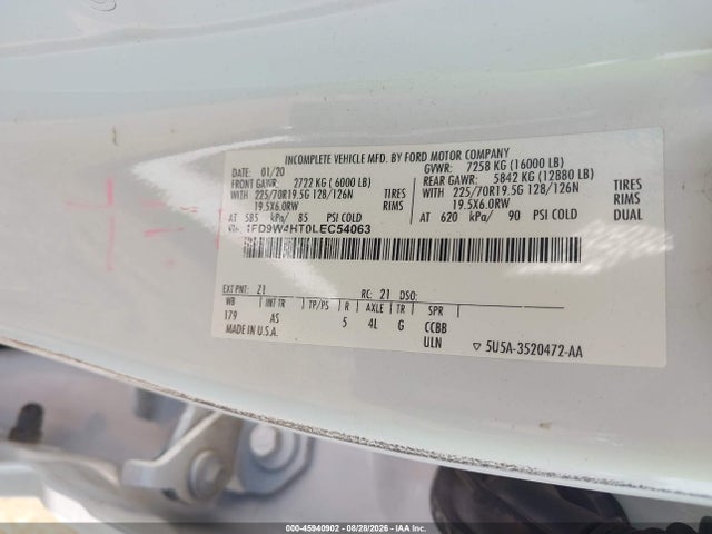 45940902 :رقم المزاد ، 1FD9W4HT0LEC54063 vin ، 2020 Ford F-450 Chassis Xl مزاد بيع
