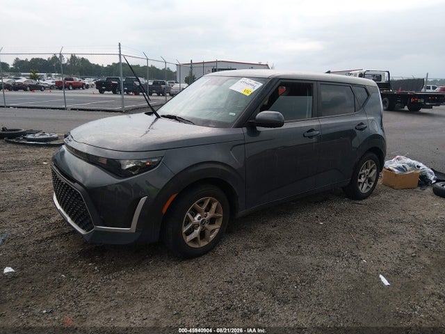 45940904 :رقم المزاد ، KNDJ23AU1P7882346 vin ، 2023 Kia Soul Lx مزاد بيع