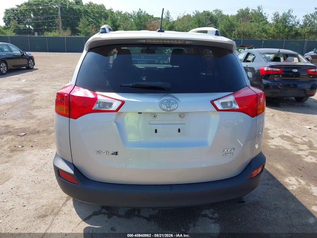 Продаж на аукціоні авто 2015 Toyota Rav4 Xle, vin: JTMRFREVXFJ024386, номер лоту: 45940962
