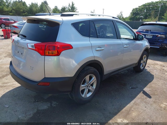 Продаж на аукціоні авто 2015 Toyota Rav4 Xle, vin: JTMRFREVXFJ024386, номер лоту: 45940962