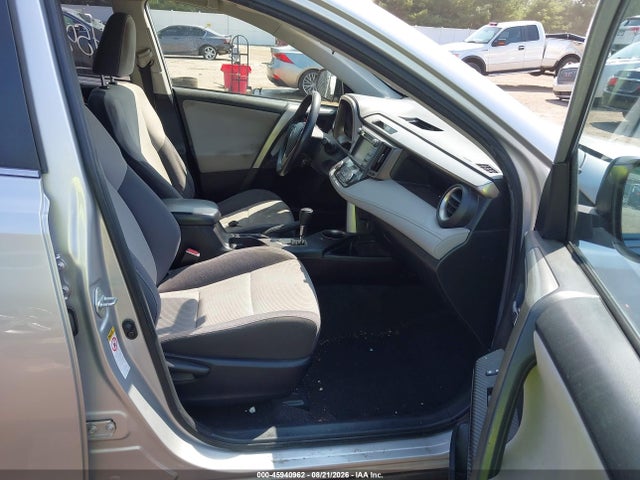 Продаж на аукціоні авто 2015 Toyota Rav4 Xle, vin: JTMRFREVXFJ024386, номер лоту: 45940962