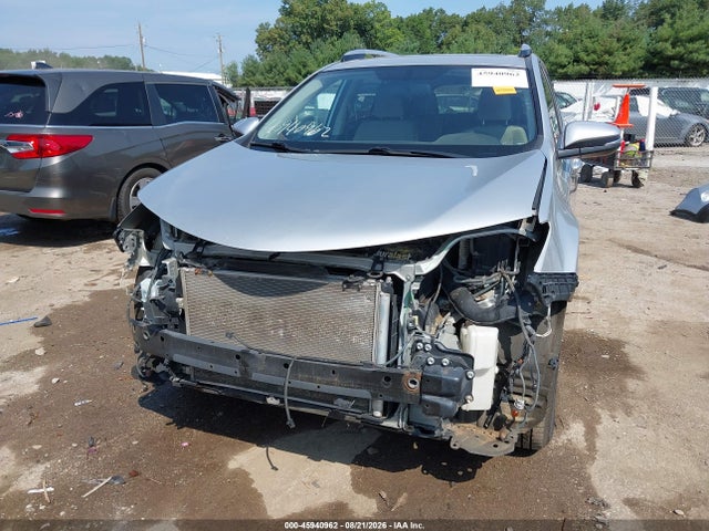 Продаж на аукціоні авто 2015 Toyota Rav4 Xle, vin: JTMRFREVXFJ024386, номер лоту: 45940962