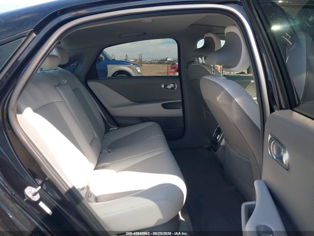 Продаж на аукціоні авто 2025 Hyundai Ioniq 6 Limited, vin: KMHM54AA3SA115590, номер лоту: 45940963
