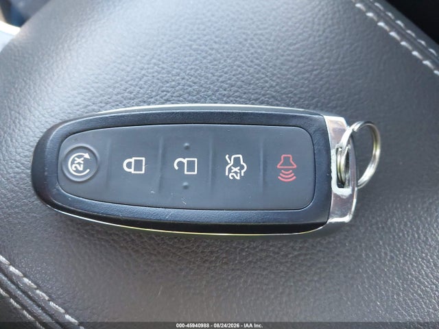 Продаж на аукціоні авто 2015 Ford Escape Titanium, vin: 1FMCU9J98FUA83497, номер лоту: 45940988