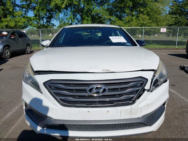 Продажа на аукционе авто 2017 Hyundai Sonata Sport 2.0t, vin: 5NPE34AB5HH531116, номер лота: 45941013