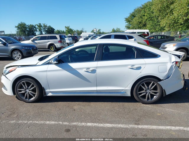 Продажа на аукционе авто 2017 Hyundai Sonata Sport 2.0t, vin: 5NPE34AB5HH531116, номер лота: 45941013