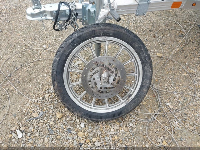 2005 Harley-davidson Xl883 L მანქანა იყიდება აუქციონზე, vin: 1HD4CMM145K431227, აუქციონის ნომერი: 45941029
