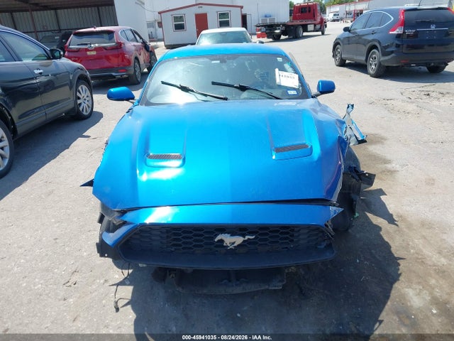 45941035 :رقم المزاد ، 1FA6P8THXL5114123 vin ، 2020 Ford Mustang Ecoboost Fastback مزاد بيع