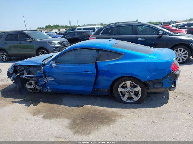 45941035 :رقم المزاد ، 1FA6P8THXL5114123 vin ، 2020 Ford Mustang Ecoboost Fastback مزاد بيع