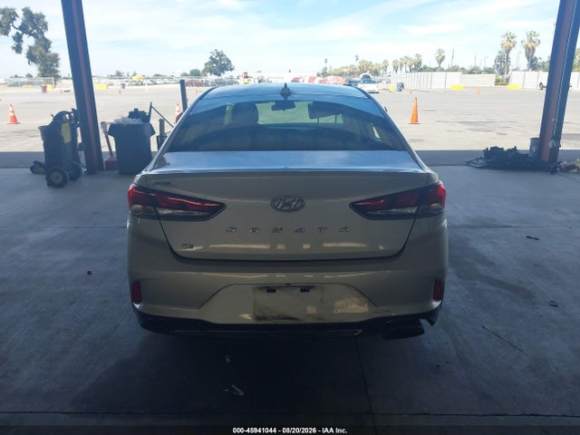 5NPE24AF4KH800834 Hyundai SONATA SE