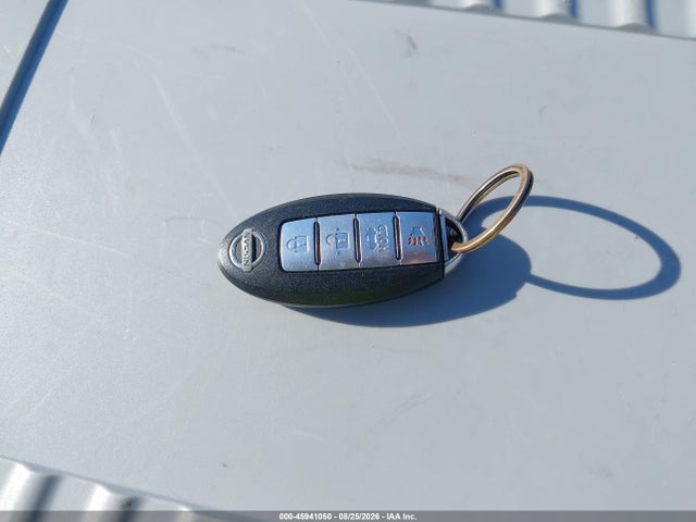 Продажа на аукционе авто 2017 Nissan Sentra Sr Turbo, vin: 3N1CB7AP5HY247840, номер лота: 45941050