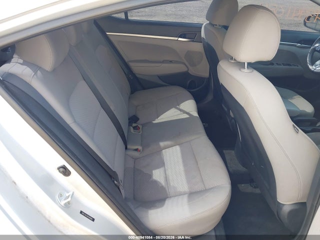 Продаж на аукціоні авто 2019 Hyundai Elantra Se, vin: 5NPD74LF0KH469065, номер лоту: 45941084