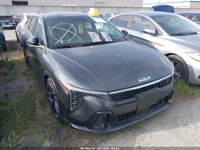 45941137 :رقم المزاد ، 3KPFW4DE7SE169349 vin ، 2025 Kia K4 Gt-line مزاد بيع
