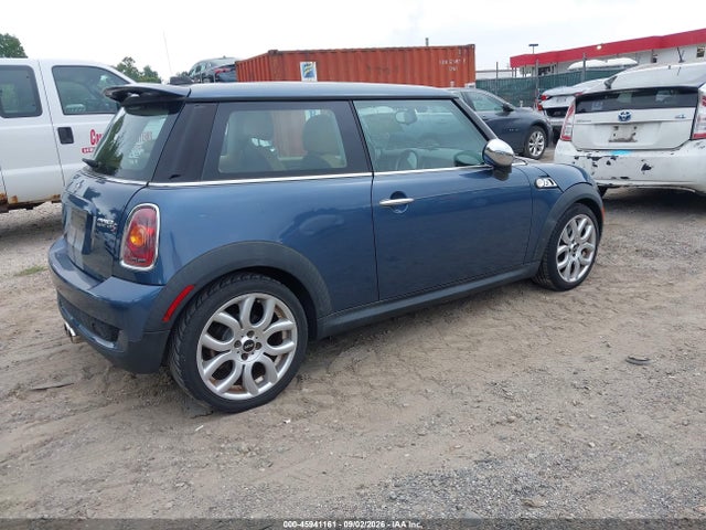Продажа на аукционе авто 2010 Mini Cooper S, vin: WMWMF7C56ATX43873, номер лота: 45941161