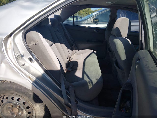 Продажа на аукционе авто 2005 Toyota Camry Le, vin: 4T1BE32K25U957543, номер лота: 45941179