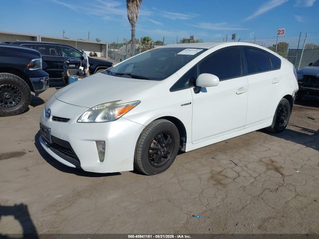 JTDKN3DUXE0384983 Toyota Prius Four