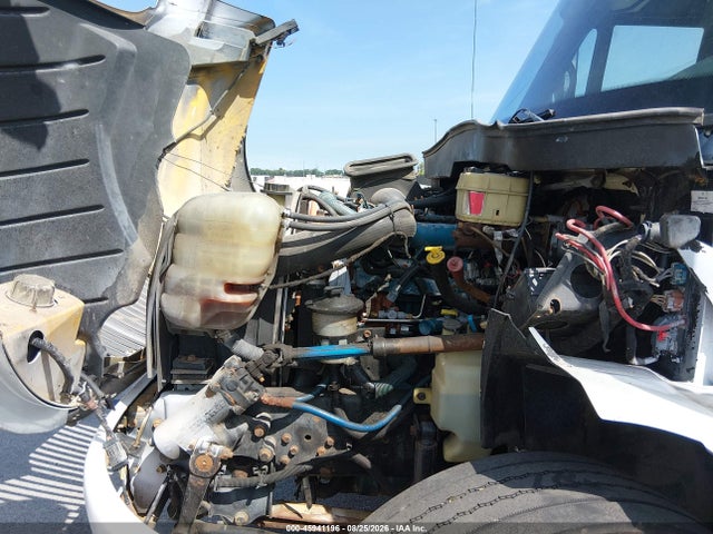 Продажа на аукционе авто 2006 International 4000 4300, vin: 1HTMMAAM66H320773, номер лота: 45941196