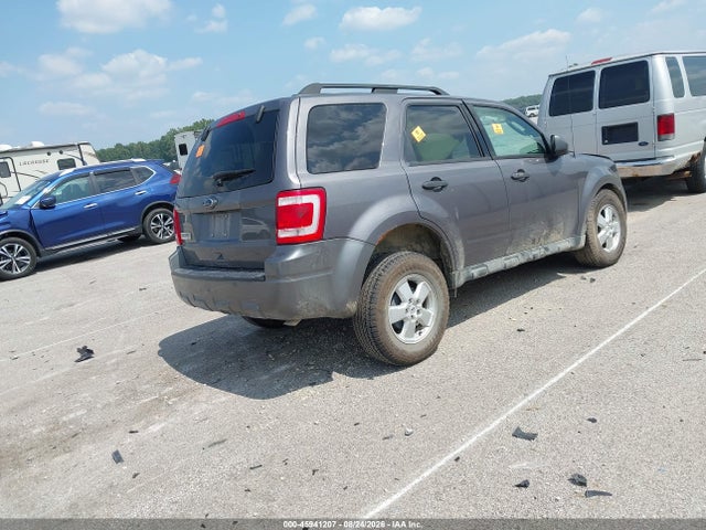 45941207 :رقم المزاد ، 1FMCU0D7XAKA63522 vin ، 2010 Ford Escape Xlt مزاد بيع