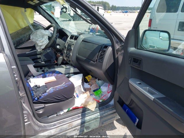 45941207 :رقم المزاد ، 1FMCU0D7XAKA63522 vin ، 2010 Ford Escape Xlt مزاد بيع