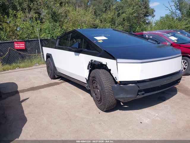 45941220 :رقم المزاد ، 7G2CEHED1RA035678 vin ، 2024 Tesla Cybertruck All-wheel Drive مزاد بيع