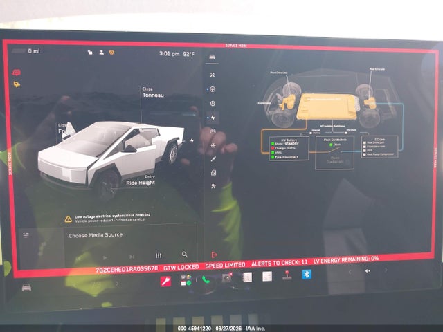 45941220 :رقم المزاد ، 7G2CEHED1RA035678 vin ، 2024 Tesla Cybertruck All-wheel Drive مزاد بيع