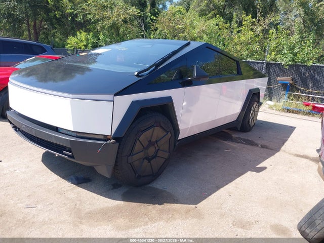 45941220 :رقم المزاد ، 7G2CEHED1RA035678 vin ، 2024 Tesla Cybertruck All-wheel Drive مزاد بيع