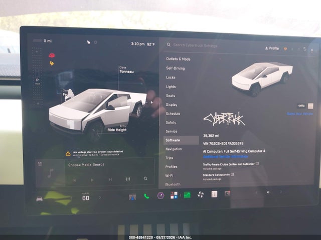45941220 :رقم المزاد ، 7G2CEHED1RA035678 vin ، 2024 Tesla Cybertruck All-wheel Drive مزاد بيع