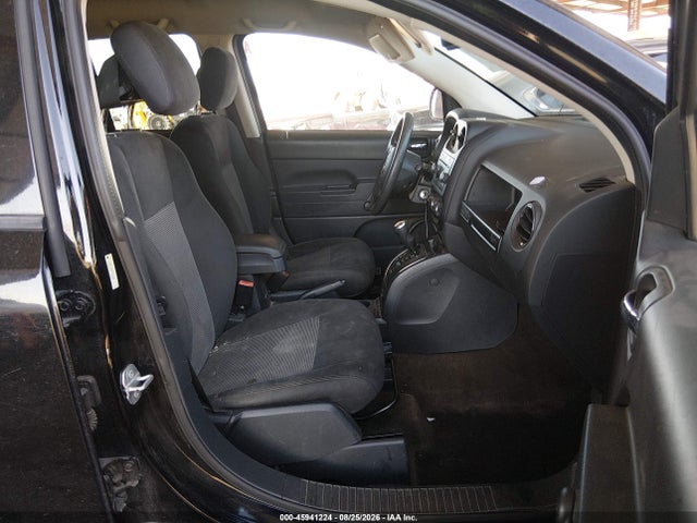 Продажа на аукционе авто 2015 Jeep Compass Sport, vin: 1C4NJCBB9FD431456, номер лота: 45941224