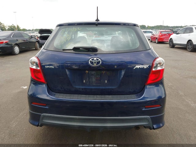 45941228 :رقم المزاد ، 2T1KU4EE5AC256666 vin ، 2010 Toyota Matrix مزاد بيع