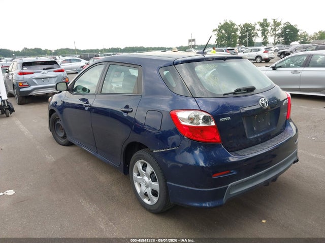 45941228 :رقم المزاد ، 2T1KU4EE5AC256666 vin ، 2010 Toyota Matrix مزاد بيع